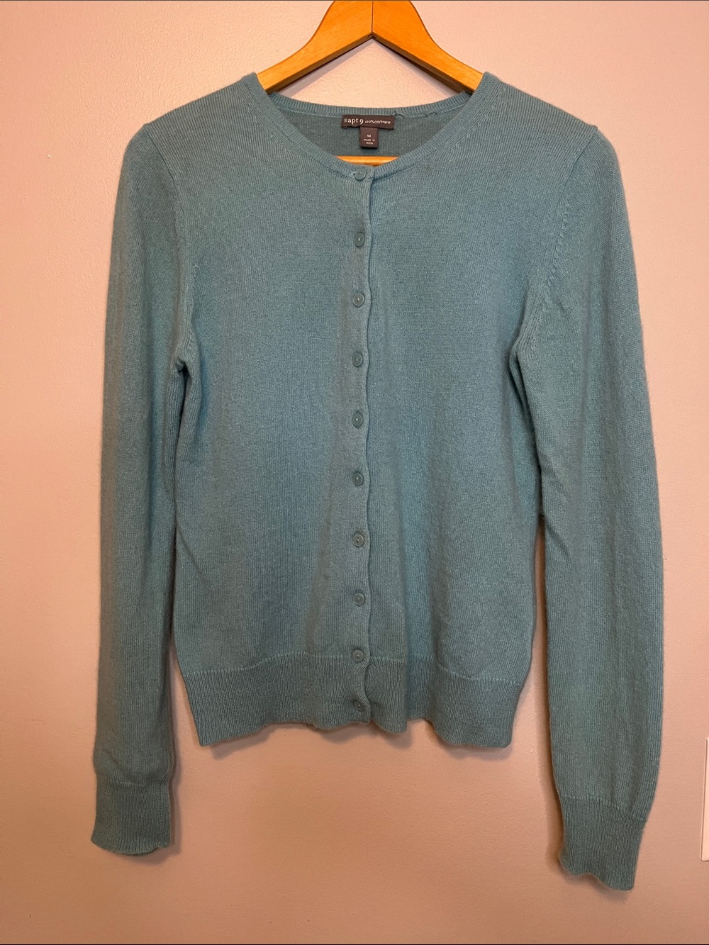 100% Cashmere Apt. 9 Women's Light Blue Crewneck Button Cardigan